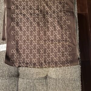 Gucci Brown Patterned Scarf